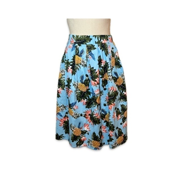 Taydey Dresses & Skirts - Taydey NWT Skirt Women’s Size XL Blue w/Tropical Print